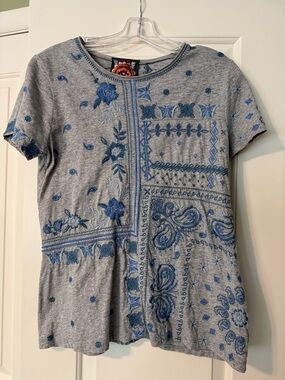Johnny Was Grey Tee with Blue Embroidered Floral butterfly designs.